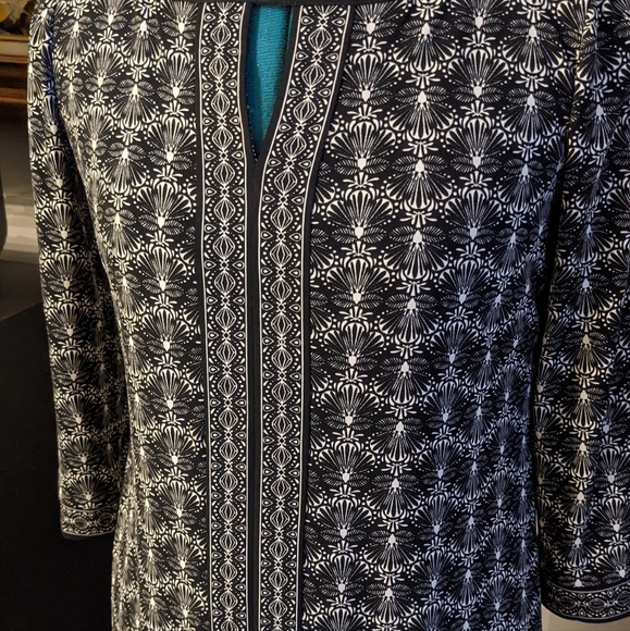 Wisp Long Sleeve Petite Dress - Size 0 - Picture 6 of 6